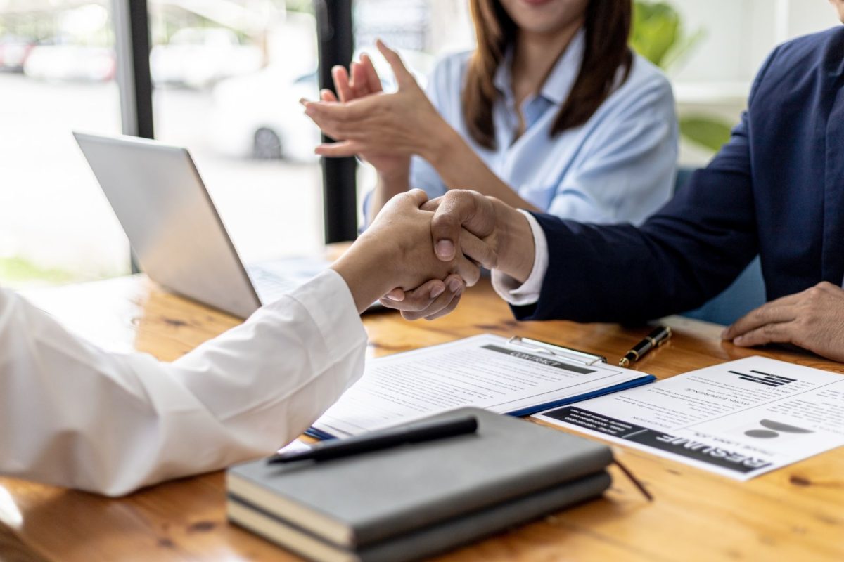 Karriere bei Aluterr